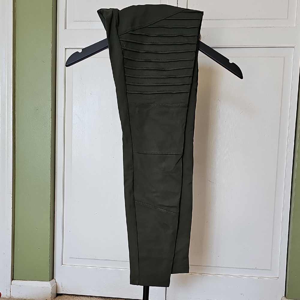 NWOT Lularoe Luxe Moto Leggings